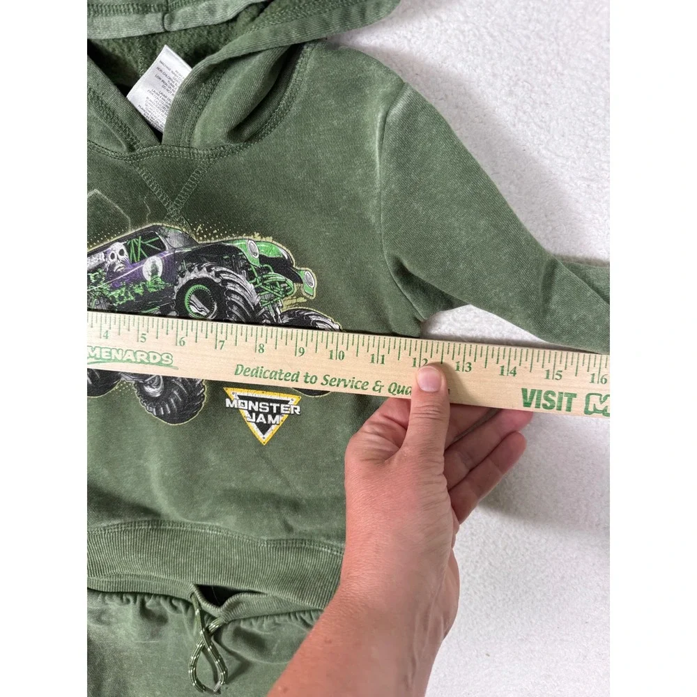 Monster Jam Grave Digger Kids 2T Hoodie and Joggers Set Green FL2543303MJ